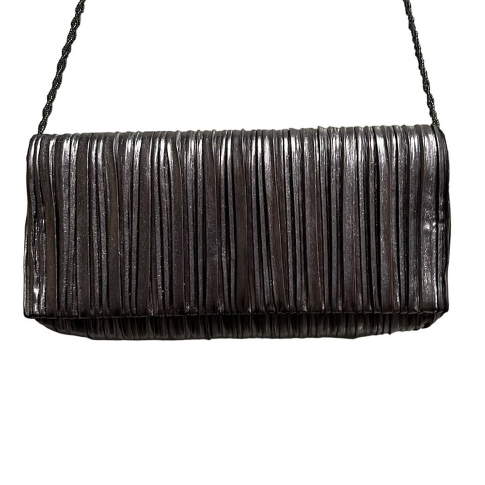 Must Go‼️ Like New Metallic Striped Like Clutch With Chain. Read Description
